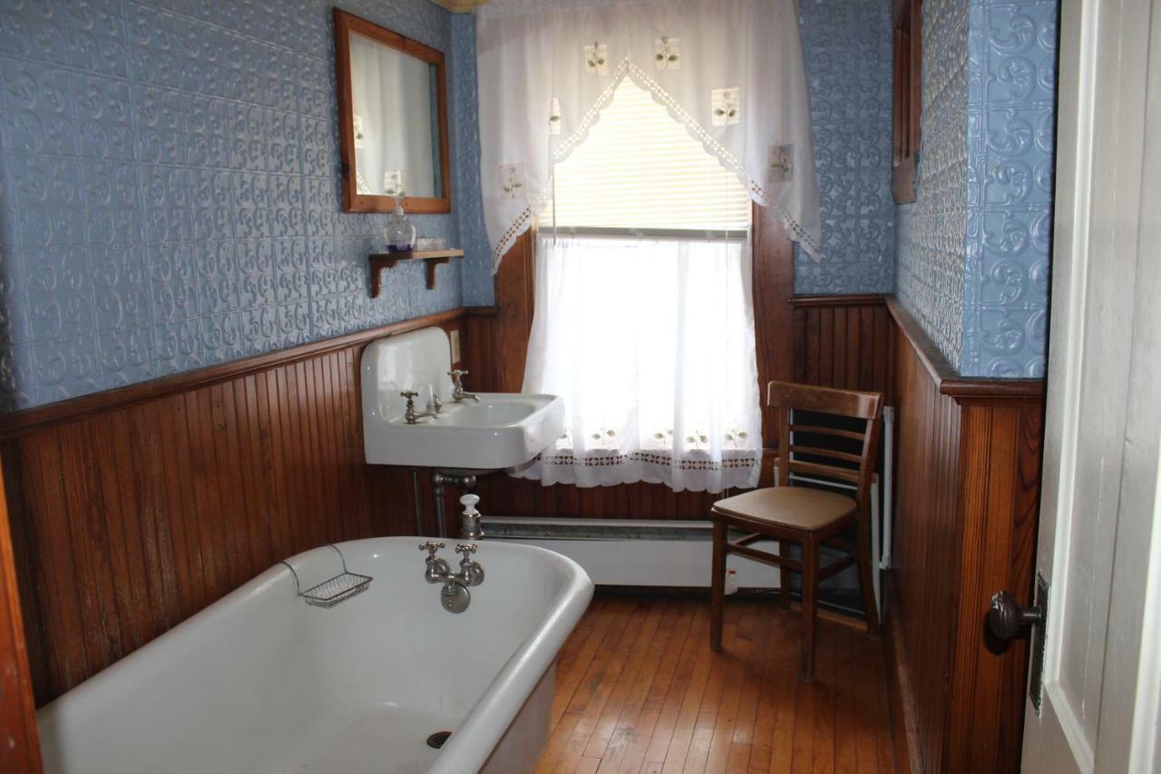 The Sterling Inn Caratunk Екстер'єр фото